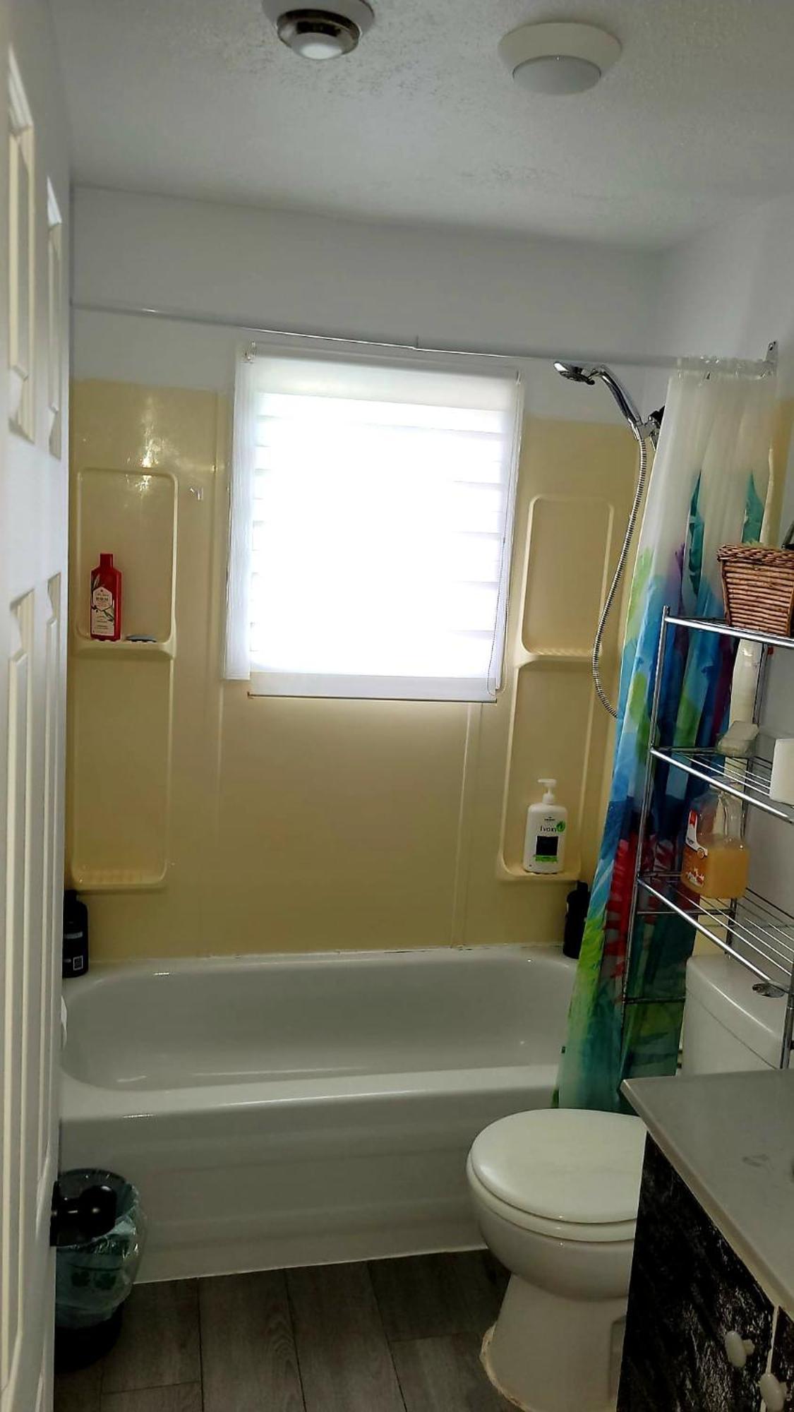 Quiet cozy apartment next to highway wifi+netflix Edmundston Esterno foto